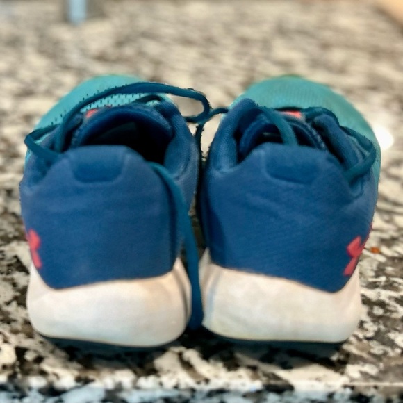 Under Armour Kids Pursuit Blue Athletic Shoes - Picture 3 of 4